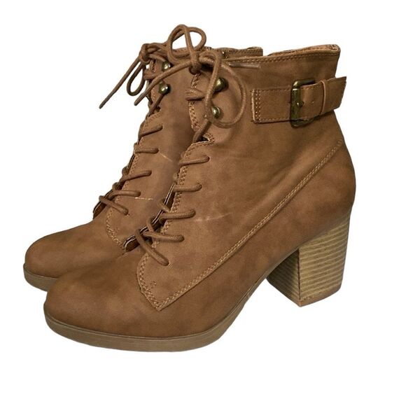 Me Too Lulu Laceup Chunky Heel Boots Vegan Leather - Picture 1 of 11